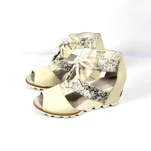 Sorel Leather Heels Sandals #333 Size 8